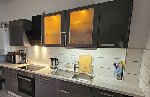 Goethestraße Apartment | Familienfreundliche Fewo ,zentrale Lage 1/2