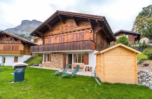 Axalp House | Familienfreundliche Ferienwohnung, Modern und Gemütlich Eingerichtet