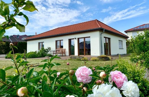 Geisa Apartment | Familienfreundliches Ferienhaus für bis zu 5 Personen mit Garten