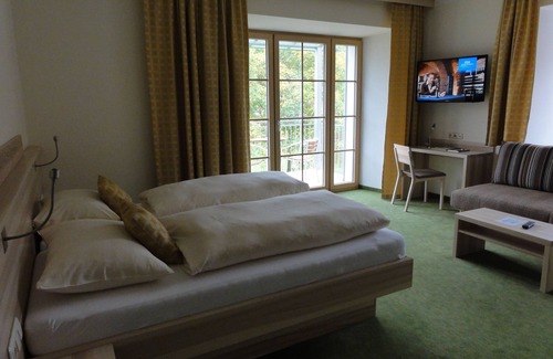 Mautern in Steiermark House | Familiengasthof Maier