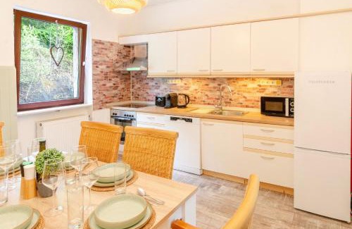 Brodenbach Apartment | Familienwohnung mit Moselblick und Spielzimmer