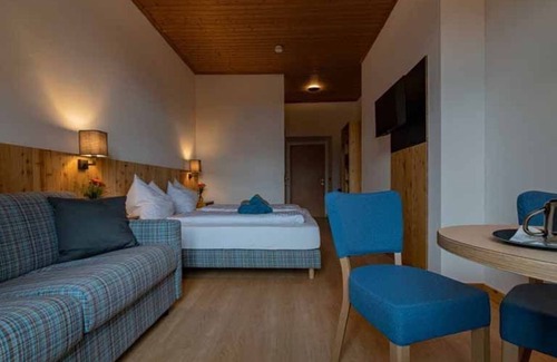 Weyregg am Attersee Cottage | Familienzimmer FZ - Haus Weyregg - Frühstückspension