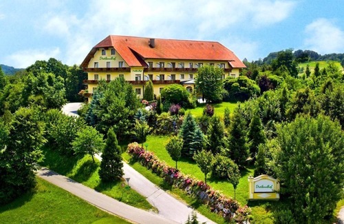 Loipersdorf bei Fuerstenfeld House | Familienzimmer, Dusche, WC, 2 Schlafräume - Dreilandhof