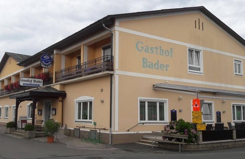 Deutsch Goritz House | Familienzimmer mit Balkon bis 5 Personen - Gasthof Bader
