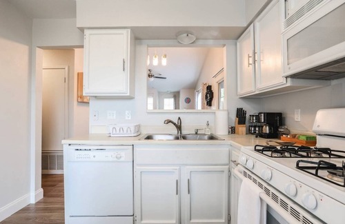 Cherry Creek House | Families/Couples | Perfect for a Home Base I