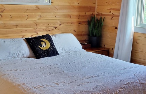 West Central Saskatchewan Cabin | Families, Hunters, Snowmobilers and Outdoor Lovers!