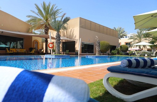 Al Barsha 1 Villa | Family 04 Bedroom Villas in Al Barsha -1 Dubai