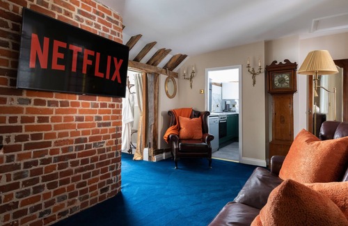 Heybridge Apartment | Family 2 bedroomed Luxury Suite