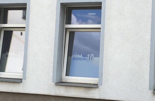 Zwickau Apartment | Family accommodation at Platz der Völkerfreundschaft - apartment/flat, bathroom, WC,