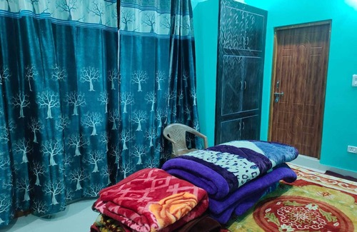 Gobind Dham House | Family and Couple Type Bungalow