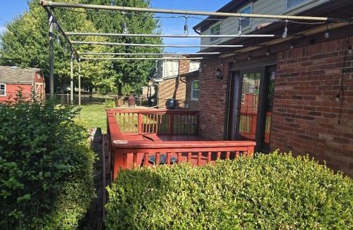 Sterling Heights Villa | Family and friends cozy home