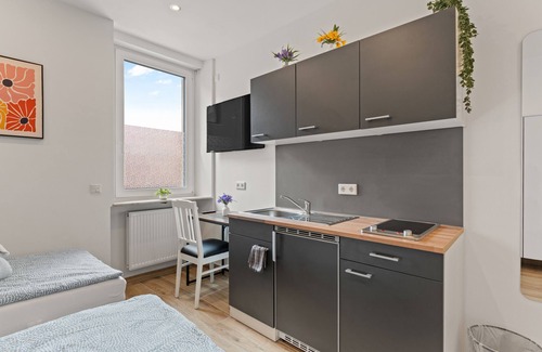 Hassloch House | Family and Friends Hassloch