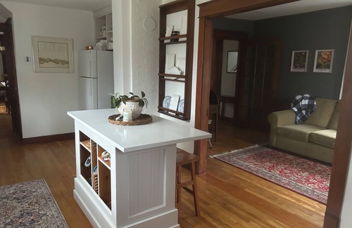 Barnston-Ouest House | family and pet friendly