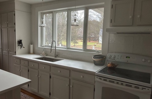 Barnston-Ouest House | family and pet friendly