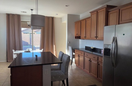 Laveen Meadows House | Family and pet friendly 3 bedroom house located near Phoenix.