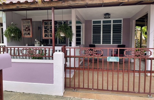 Aguadilla Pueblo House | Family and quiet home to vacation and rest