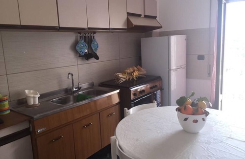 Monasterace Apartment | Family apartment a stone's throw from the sea.