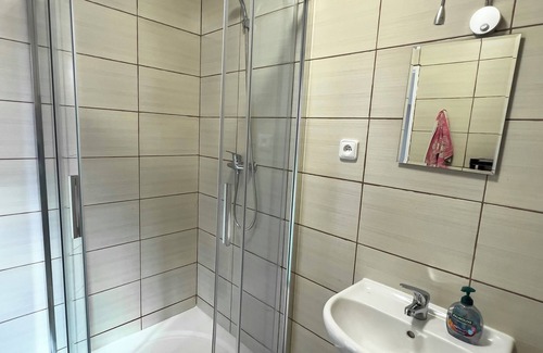 Abertamy Apartment | Family Apartment N3 in Abertamy - near Plesivec Ski Slopes, bike/ski storage