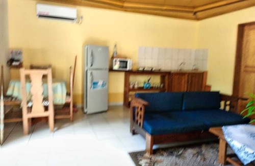 Kribi Apartment | Family Apartment (4) 1 Bedroom Garden View B & B