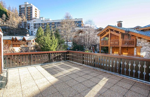 Le Cret Apartment | Family Apartment - 5 guests, 2 baths, Central Location in Val-d'Isère