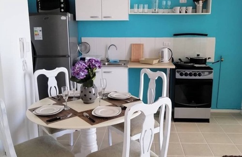 La Serena Apartment | FAMILY APARTMENT, 5 MIN. FROM THE BEACH AND ROUTE 5, OCEAN VIEW.