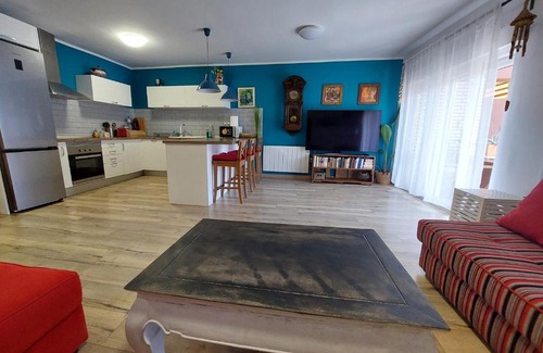 Alaquas Apartment | Family apartment Andrea