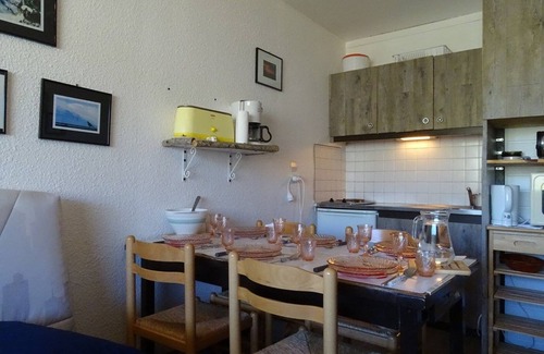 Arette Apartment | Family apartment for 6 with balcony and direct slope access