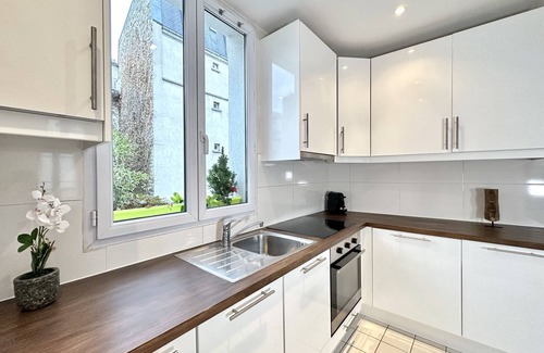 Plaisance Apartment | Family apartment in Paris city center, close to attractions