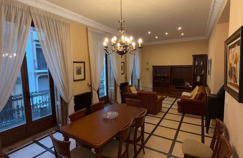 Alcoy Condo | Family apartment in the city center, enjoy activities and natural surroundings.