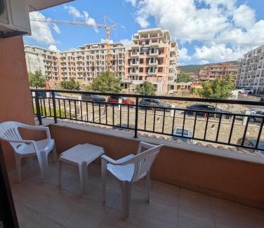 Yurta Apartment | Family Apartment Near Beach, Pools & Star dreams Complex