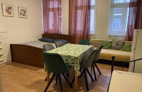 Teplice Apartment | Family Apartment No 11a im Stadtzentrum am Park Teplice
