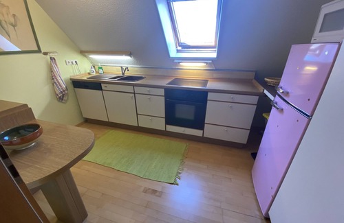 Oberasbach Apartment | Family Apartment 'Sarah' with Shared Terrace, Shared Garden and Wi-Fi