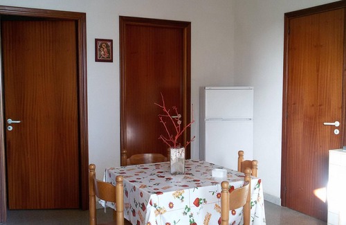 San Giorgio Apartment | Family apartment with children 200 m from the sea-tennis court .