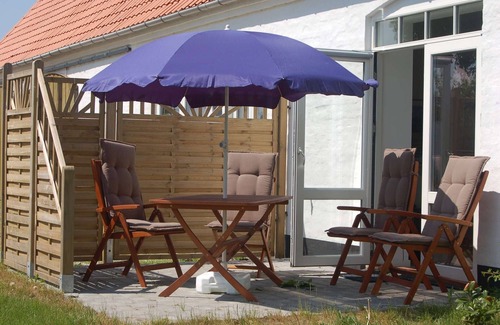 Grasten Apartment | Family Apartment with Sea View