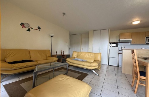 Publier Apartment | Family apartment with pool, wifi, and parking
