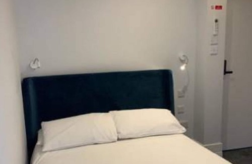 Bishopsgate Apartment | Family Apartment with Street View at Widegate Residential