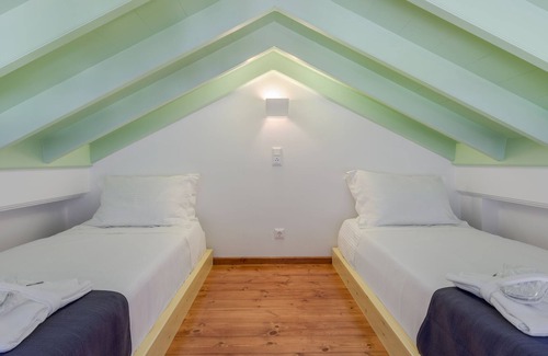 Pedi Apartment | Family Apartment with Sea View A, Symi