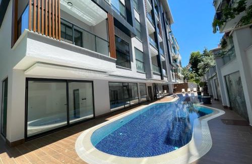 Tosmur Belediyesi Apartment | Family Apartments near Cleopatra Beach