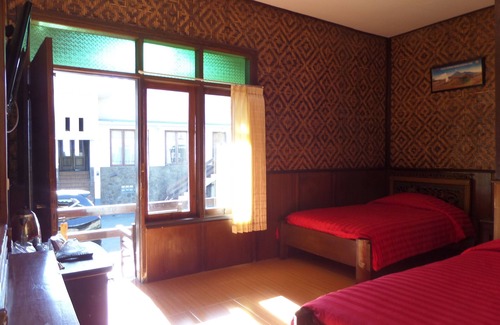 Ngadisari Bed & Breakfast | Family B 4 Pax near Cafe Lava Rst. Bromo