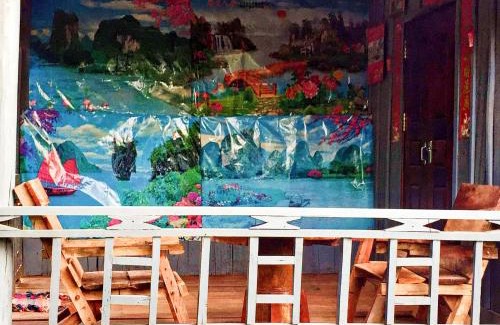 Banan House | Family Batcave Homestay