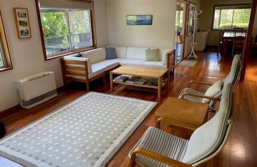 Black Head House | Family Beach house located in the heart of Blackhead, Furry friends welcomed