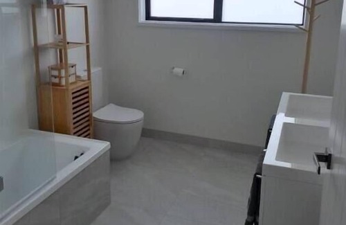 Papamoa Beach Apartment | Family Beach House