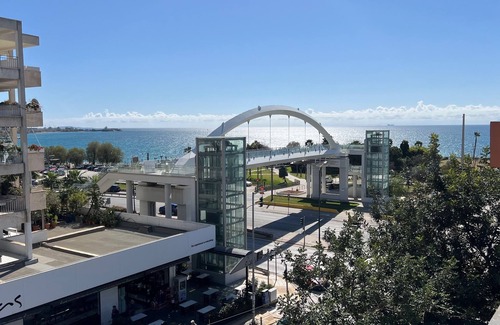 Alimos Apartment | Family Beachfront Apartment in the Athenian Riviera
