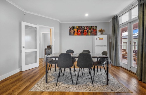 Ashburton House | Family Bliss - Ashburton Holiday Home