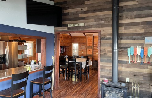 Houghton Lake Cabin | Family cabin, 3bedroom, waterfront, close to everything