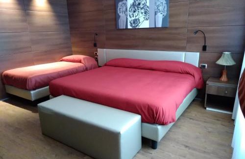 Polla Hotel | Family Center Hotel
