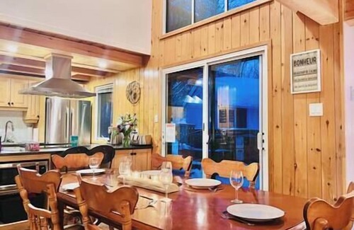 Orford Ski Chalet | Family chalet and SPA near Mont Orford
