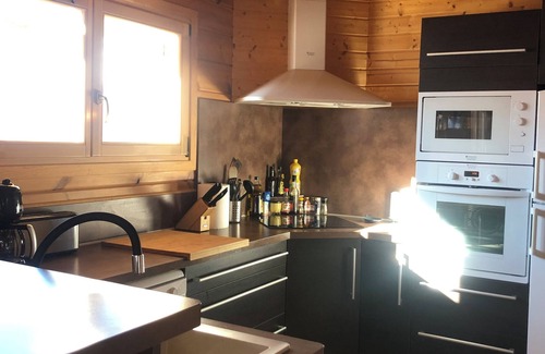 Le Devoluy Ski Chalet | FAMILY CHALET AT LA JOUE DU LOUP, 50M FROM THE SLOPES FOR 14 PEOPLE