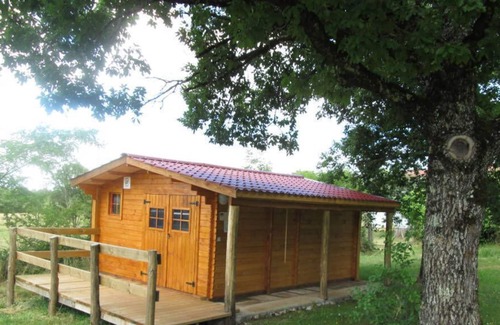 Rocamadour Ski Chalet | Family chalet in a small nature campsite