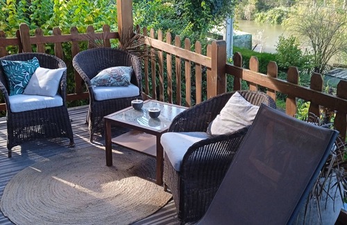 Brevainville Ski Chalet | Family chalet perched on the edge of the Loire, not overlooked